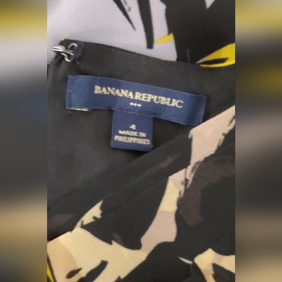 Banana Republic Lilac Crêpe Floral Silky Sheath Cocktail Dress Size 4 - Picture 7 of 8